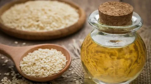 تصویر 2 از قیمت خرید روغن کنجد اصل + فروش ویژه